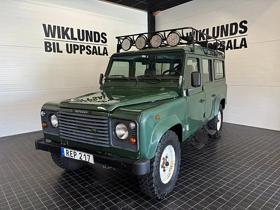 Land Rover Defender 110