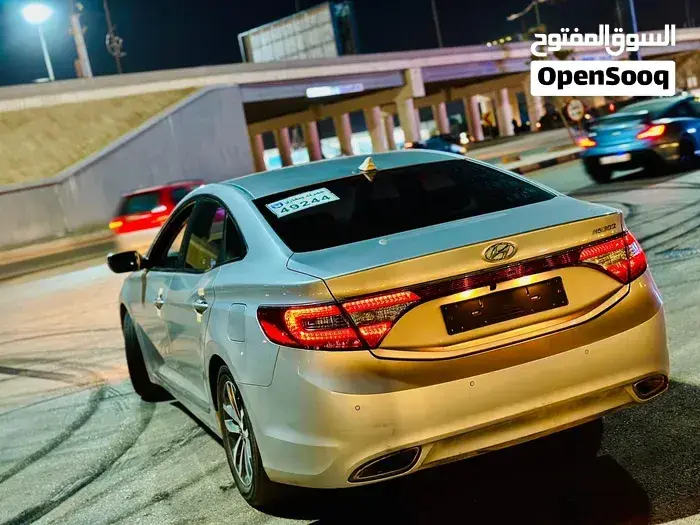 Hyundai Azera 2012 photo 4