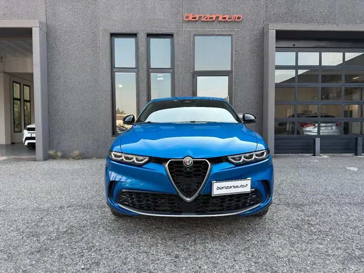 Alfa Romeo Tonale 2023 photo 2
