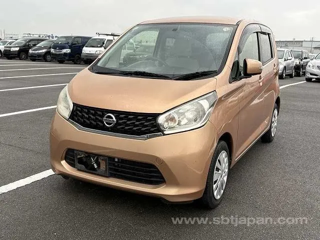 Nissan Dayz X 2014 photo 2