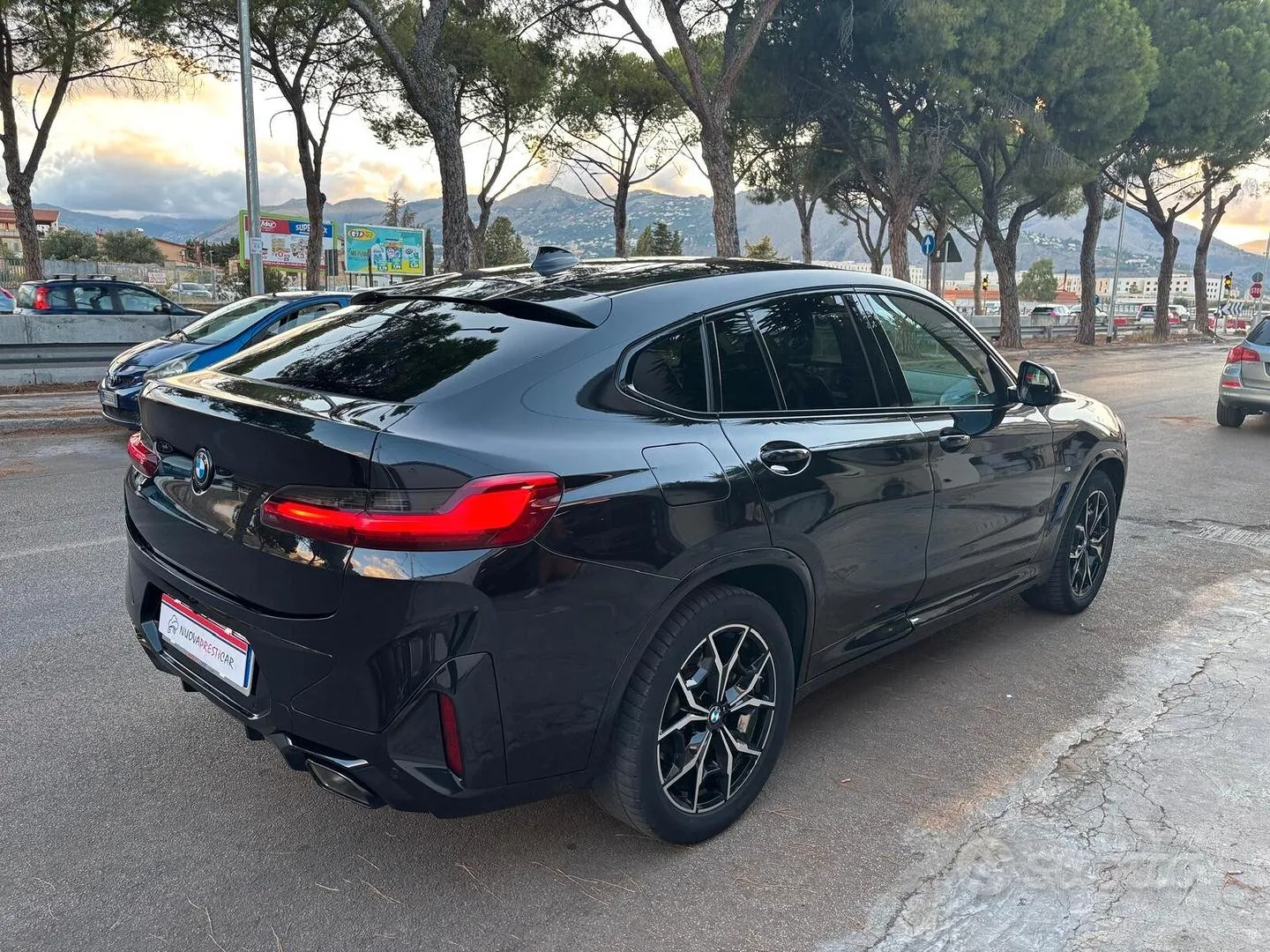 BMW X4 2022 photo 4