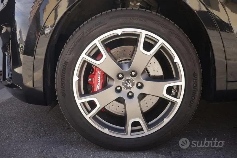 Maserati Levante 2021 photo 5