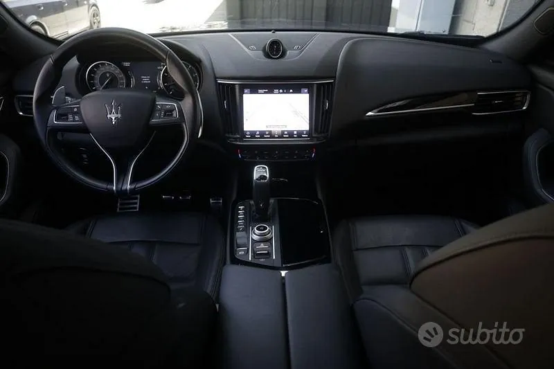 Maserati Levante 2021 photo 2