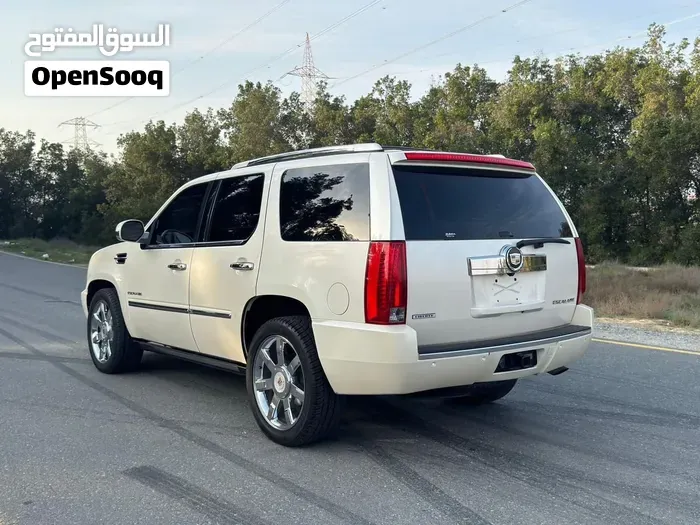 Cadillac Escalade 2012 photo 3
