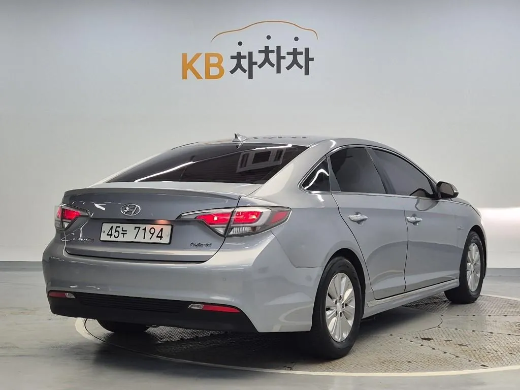 Hyundai Sonata 2016 photo 3