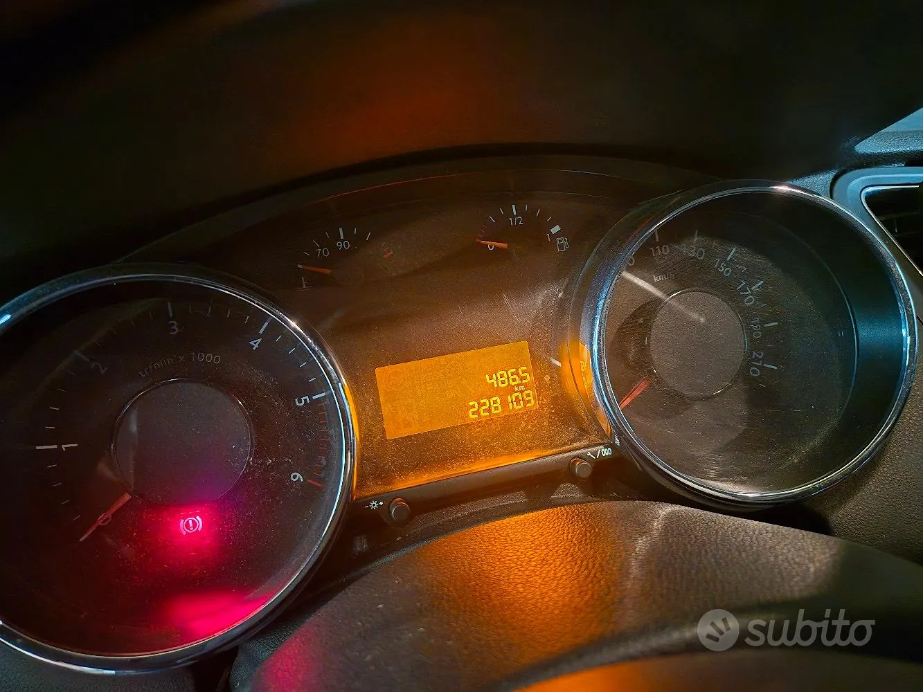 Peugeot 5008 2010 photo 5