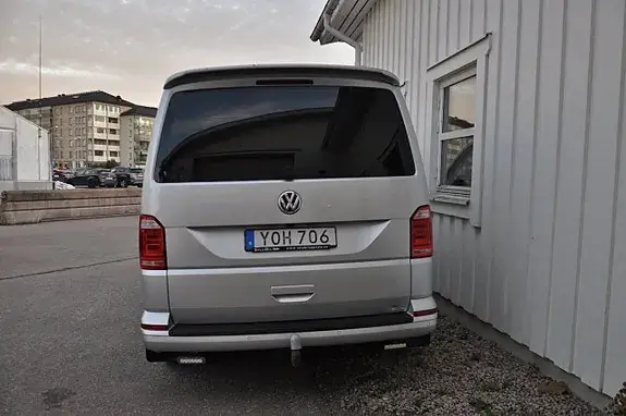 Volkswagen Transporter 2018 photo 5