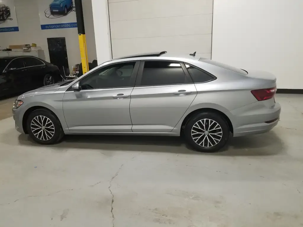 Volkswagen Jetta 2021 photo 4