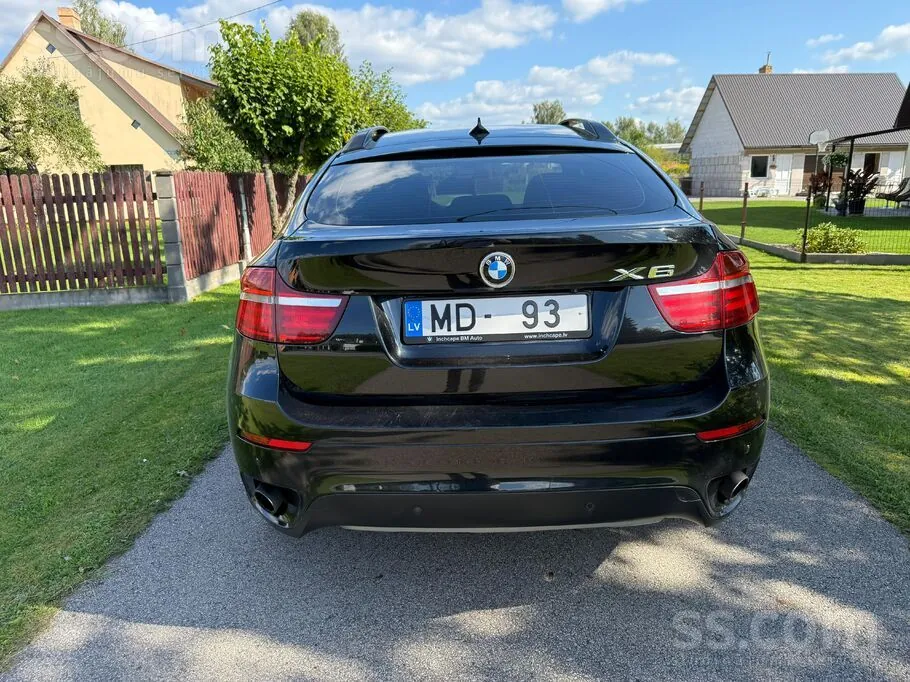 BMW X6 2013 photo 2