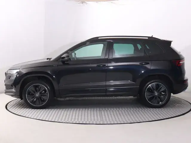 Skoda Karoq 2025 photo 2