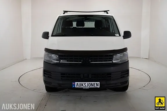 Volkswagen Transporter 2017 photo 2