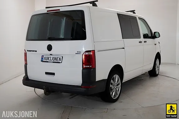 Volkswagen Transporter 2017 photo 4