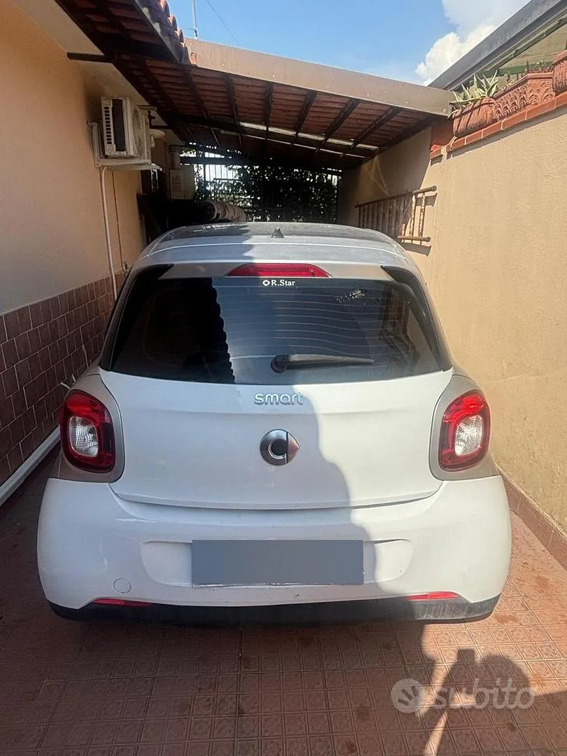 Smart Forfour 2015 photo 3
