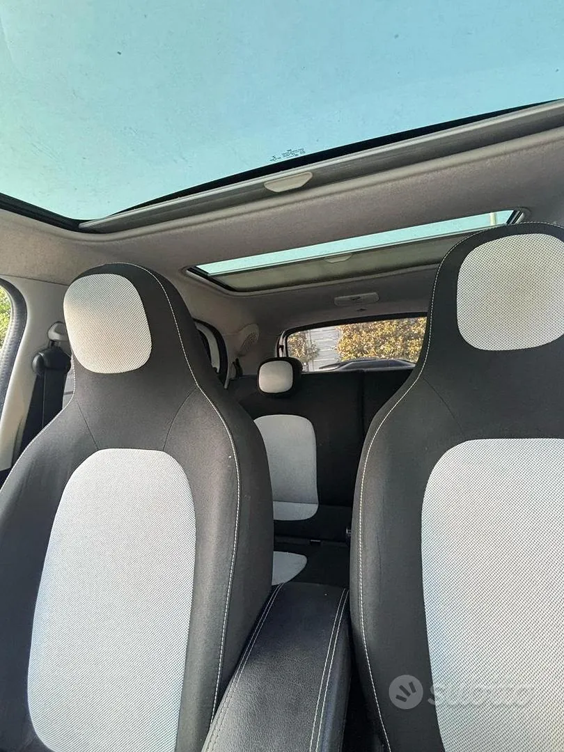 Smart Forfour 2015 photo 5