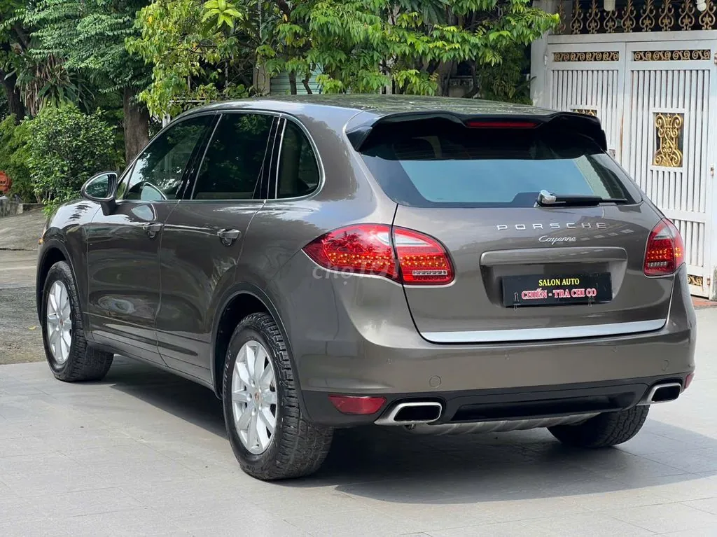 Porsche Cayenne 2012 photo 5