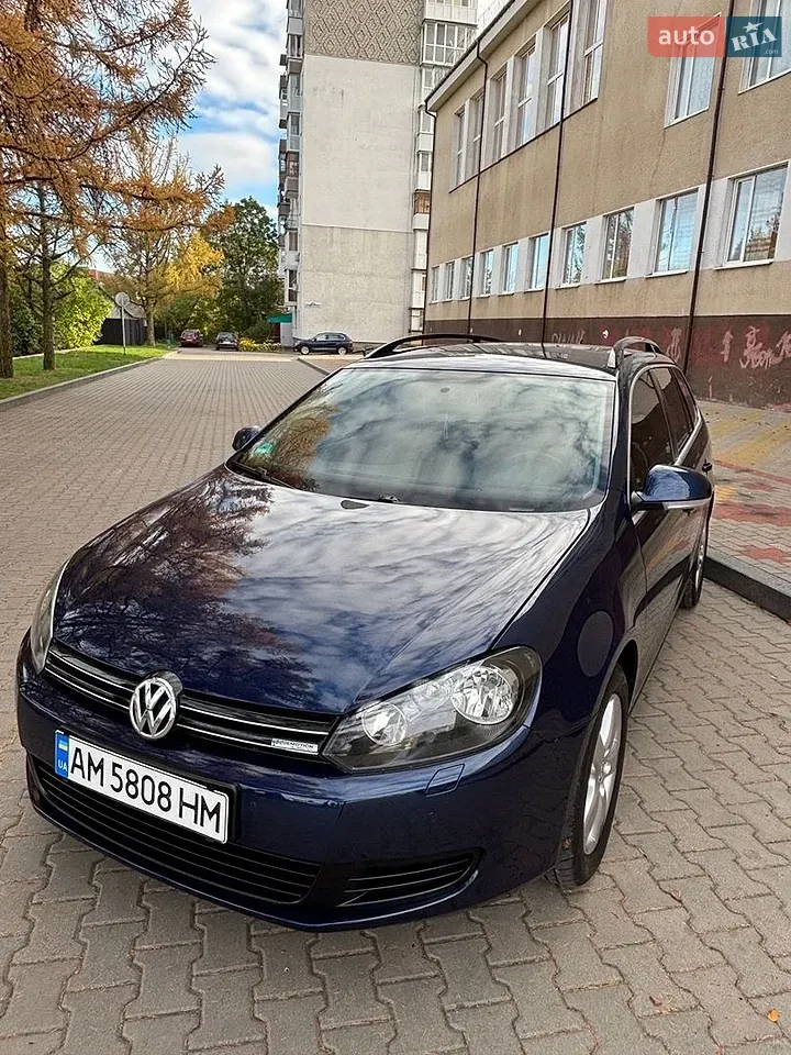 Volkswagen Golf