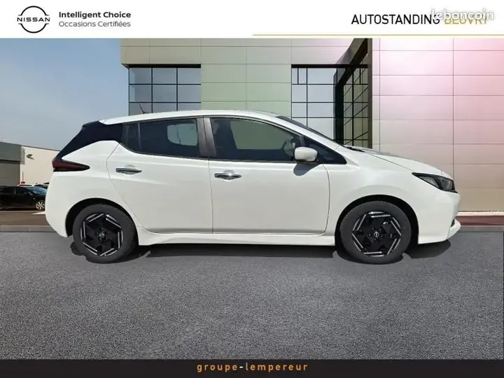 Nissan Leaf 2022 photo 4