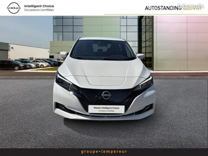 Nissan Leaf 2022 photo 2