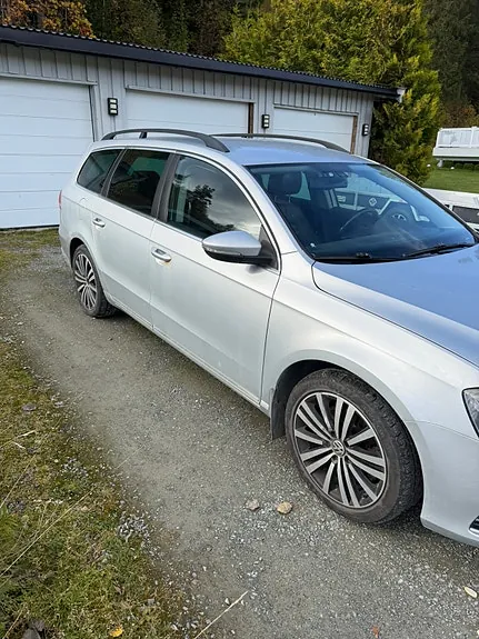 Volkswagen Passat 2012 photo 3