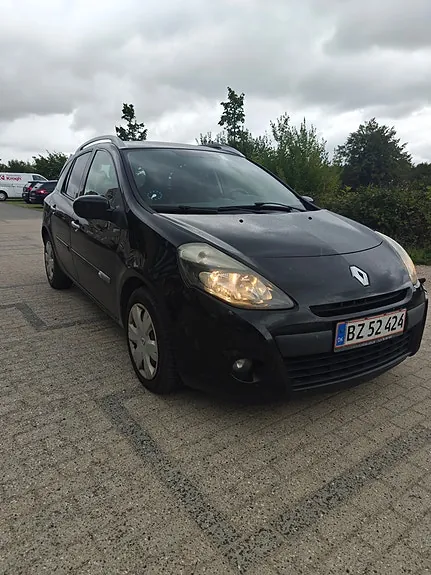 Renault Clio Iii 2012 photo 2