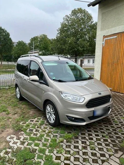 Ford Tourneo Courier