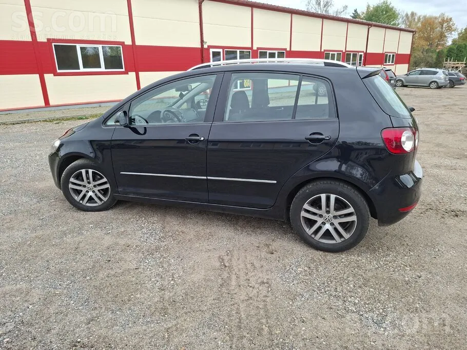 Volkswagen Golf Plus 2009 photo 2