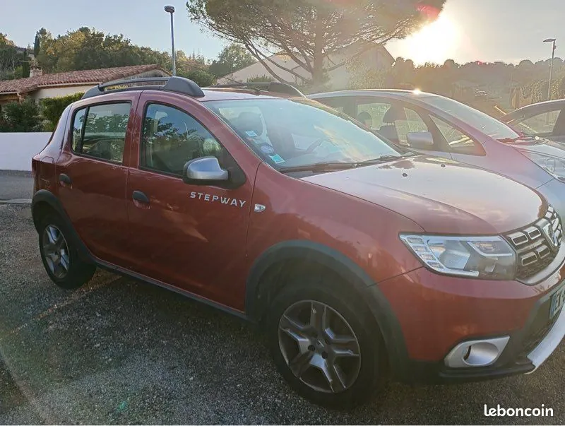 Dacia Sandero 2017 photo 2