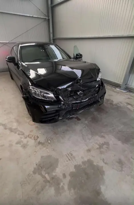 Mercedes-Benz C 300D