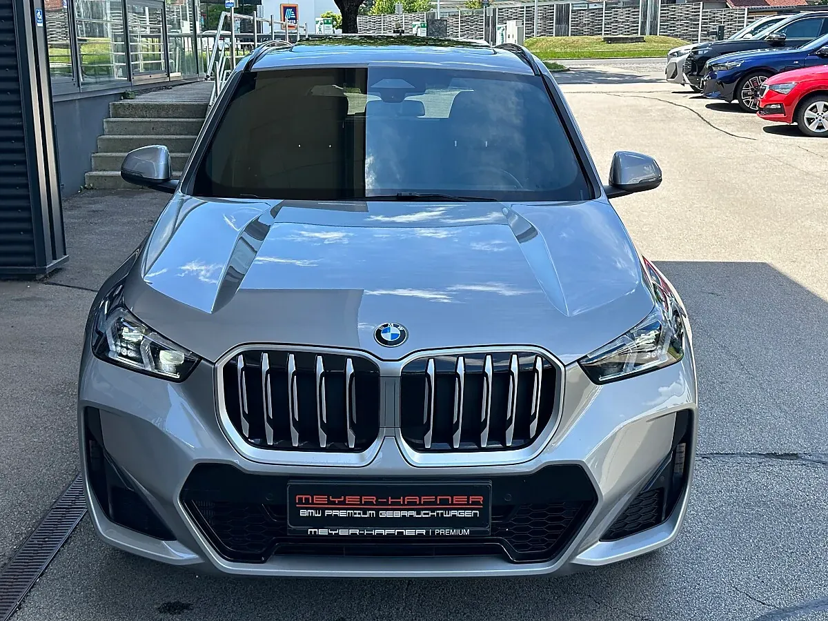 BMW X1 2025 photo 3