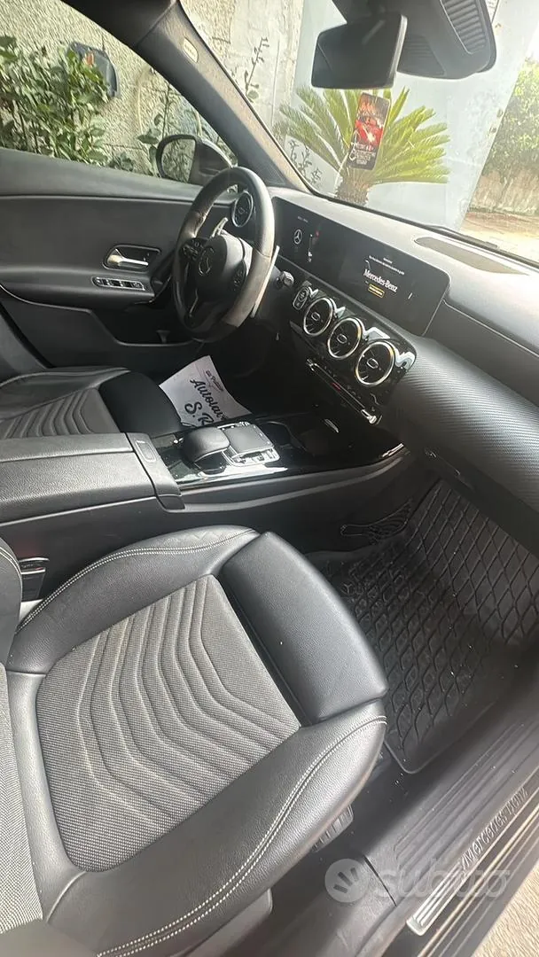 Mercedes-Benz Class A Sedan 2021 photo 4