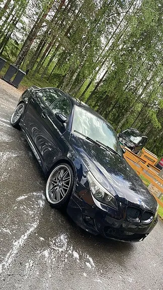 BMW 525D