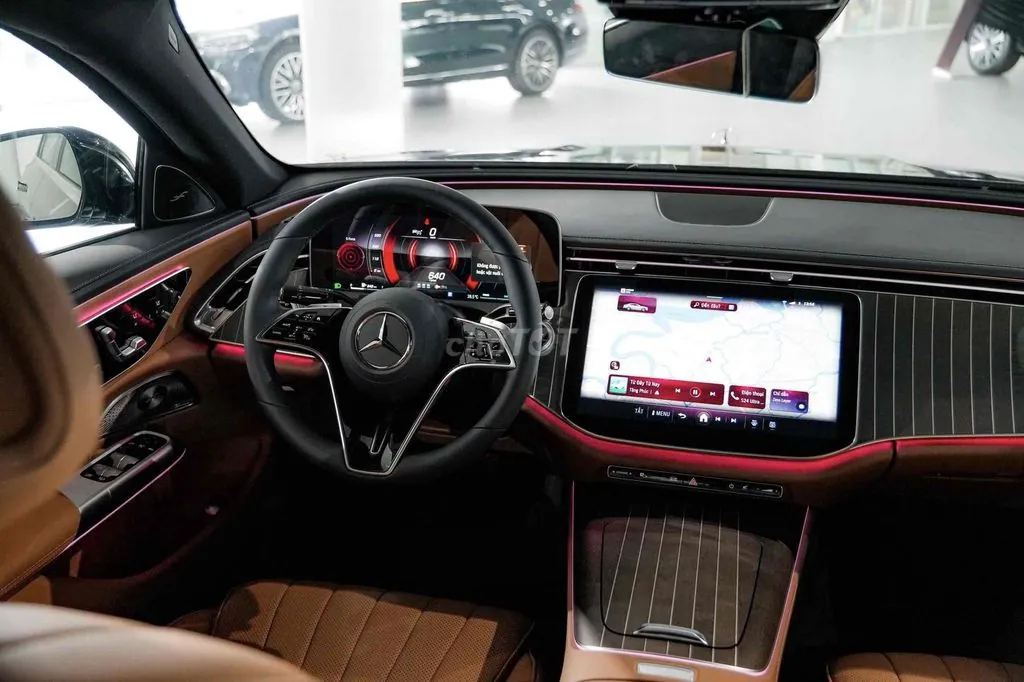 Mercedes-Benz E-Class 2026 photo 5