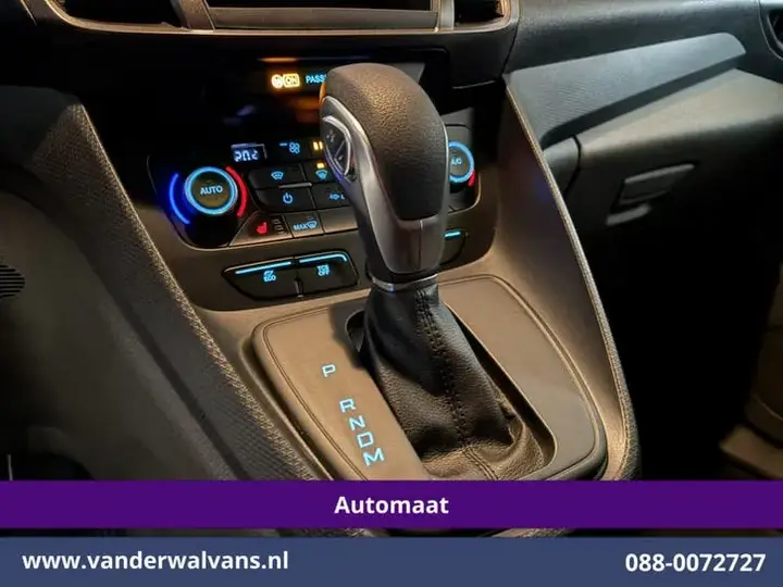 Ford Transit Connect 2024 photo 2