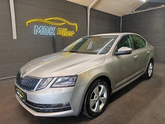Skoda Octavia 2018 photo 2