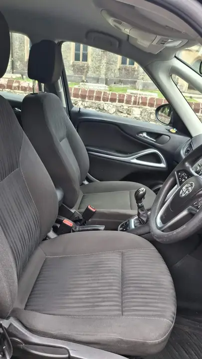 Vauxhall Zafira 2014 photo 4