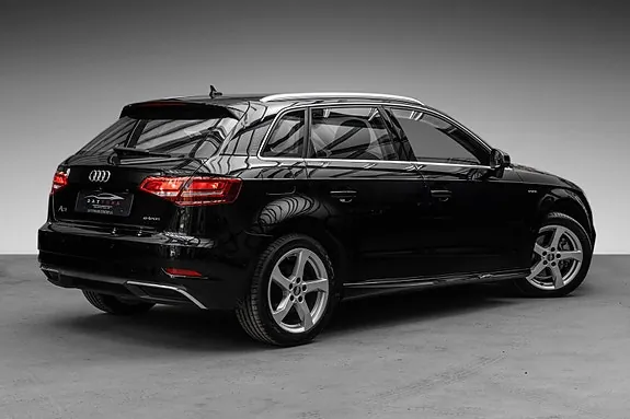 Audi A3 2018 photo 2