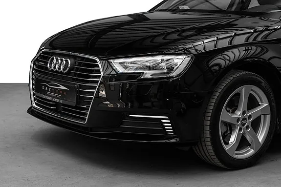 Audi A3 2018 photo 3