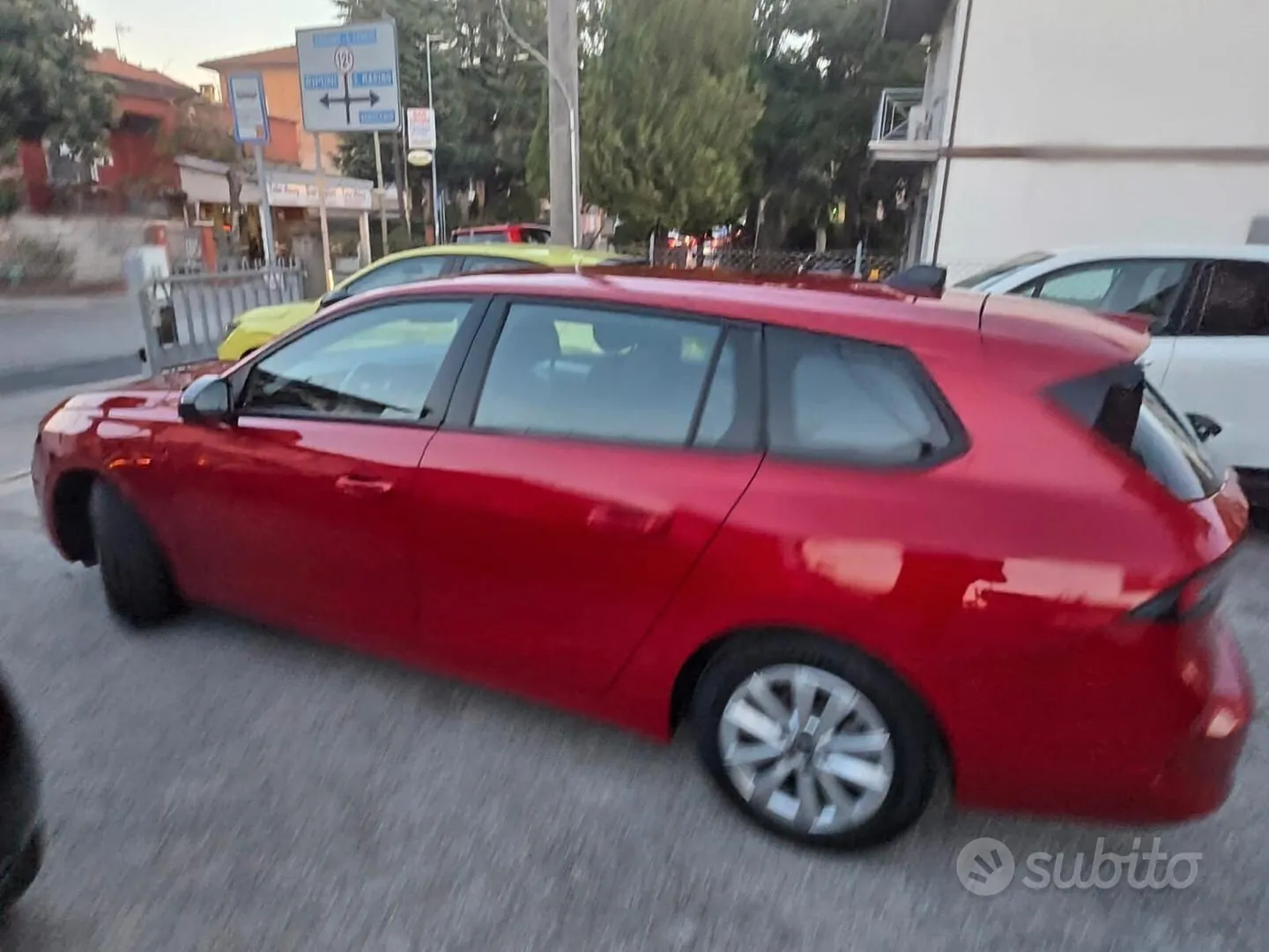 Opel Astra 2024 photo 4