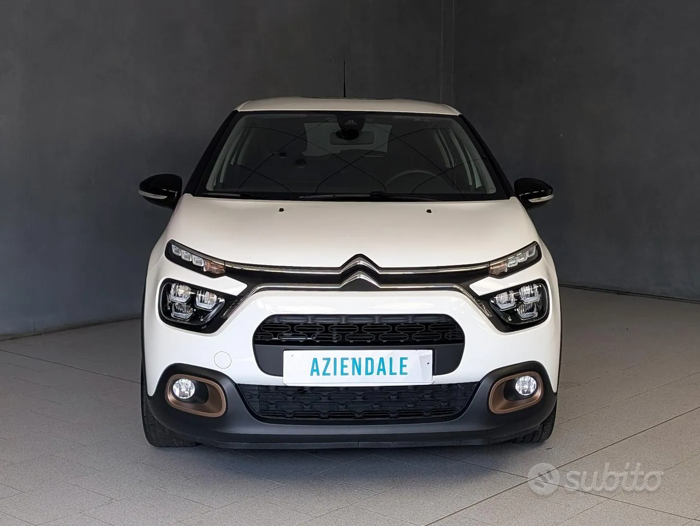 Citroen C3 2023 photo 2