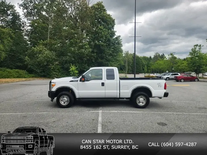 Ford F250 2011 photo 2