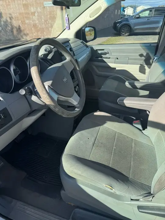 Dodge Caravan 2009 photo 5