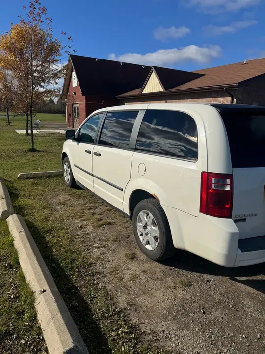 Dodge Caravan