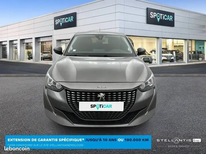Peugeot 208 2022 photo 2