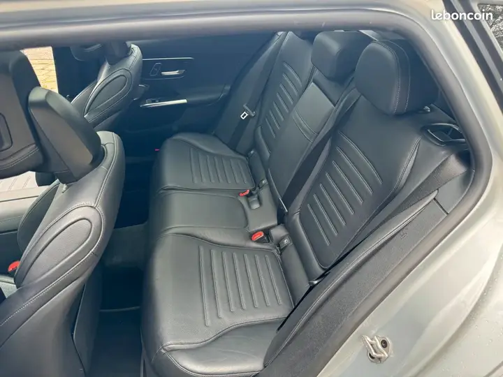 Mercedes-Benz C-Class 2021 photo 5