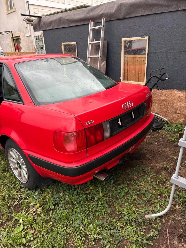 Audi 80B4