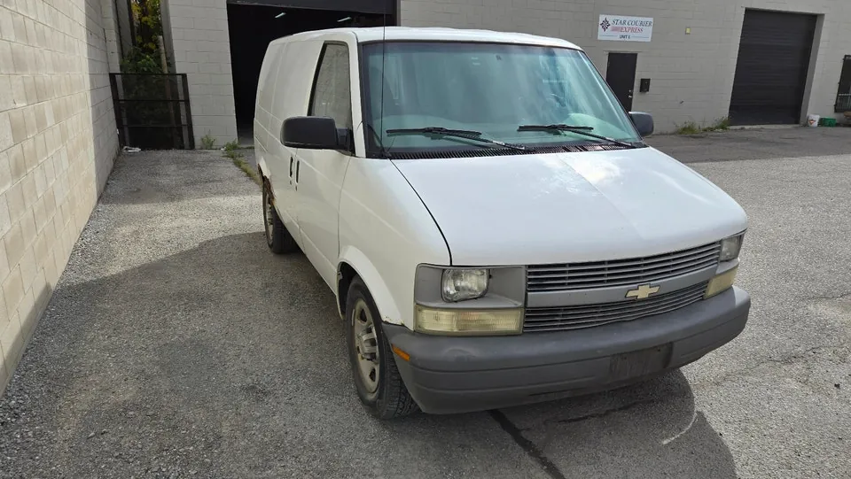 Chevrolet Astro 2004 photo 3