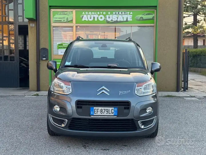 Citroen C3 Picasso 2010 photo 2