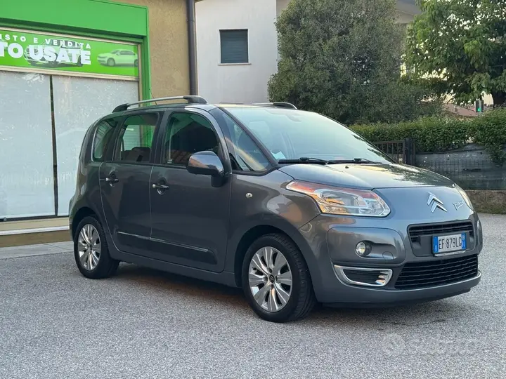 Citroen C3 Picasso 2010 photo 3
