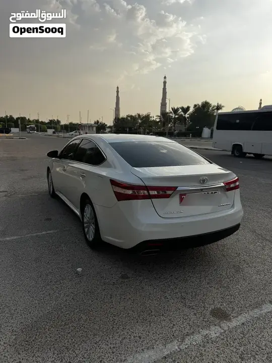 Toyota Avalon 2014 photo 2