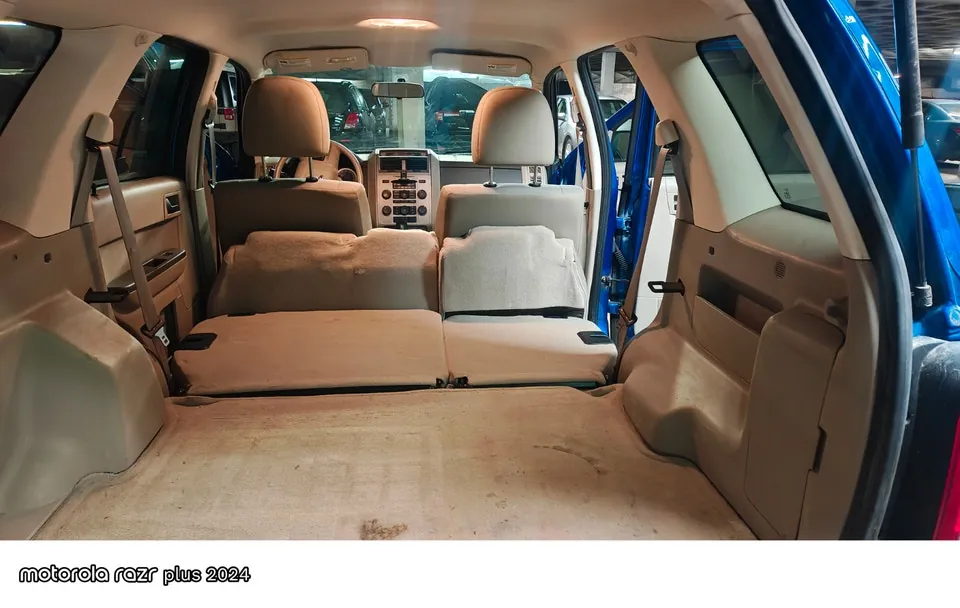 Ford Escape 2012 photo 4